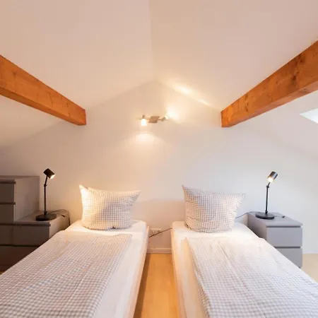 Geraeumige Anker In Ruhiger Lage Apartman Scharbeutz