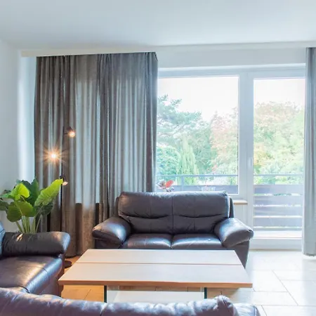 Geraeumige Anker In Ruhiger Lage Apartman