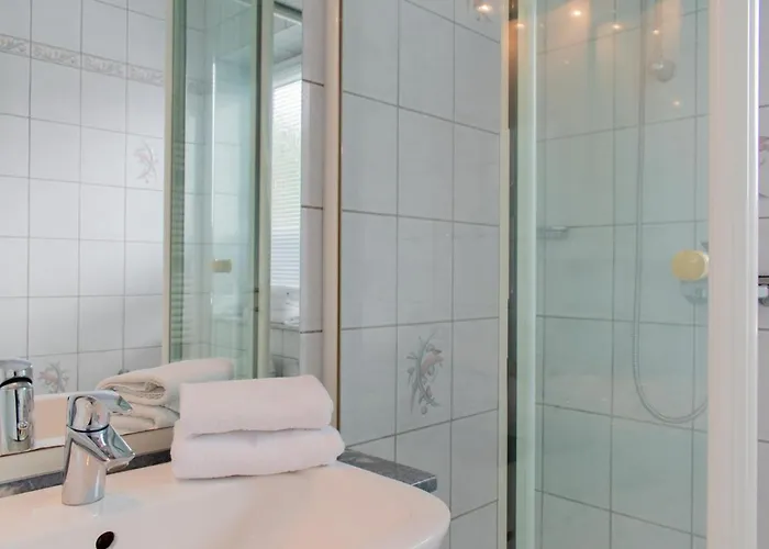 Geraeumige Anker In Ruhiger Lage