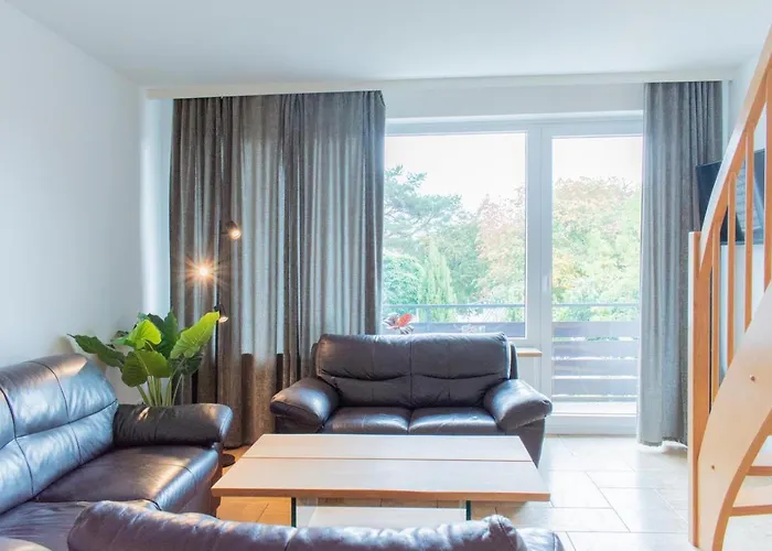 Geraeumige Anker In Ruhiger Lage Appartement